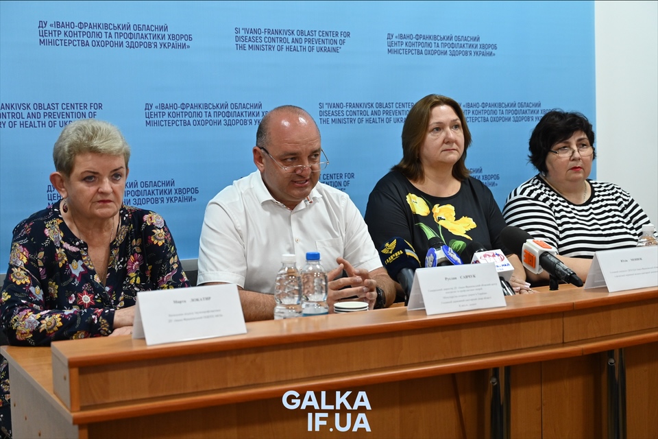 На Прикарпатті побільшало пацієнтів із гепатитом, які потребують регулярного лікування — фахівці