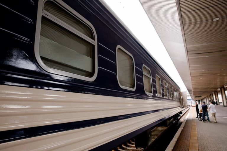 “3000 км Україною”: на Франківщину курсуватиме чотири рейси