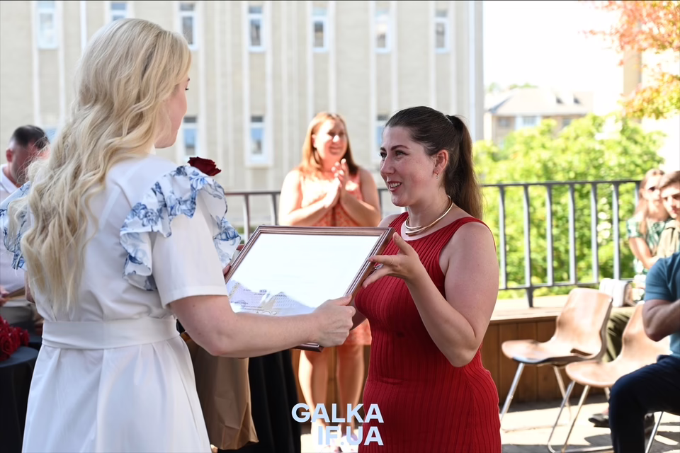 50 прикарпатців відзначили до Дня молоді: від голів рад до ветерана війни (ФОТО)