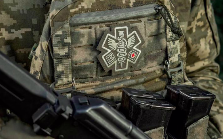 Військові нашивки та знаки розрізнення: які бувають, чому важливі та де їх придбати