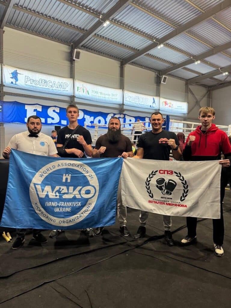 Прикарпатські кікбоксери здобули 15 нагород на Кубку України у Хмельницькому (ФОТО)